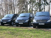 
    Микроавтобусы Mercedes Viano Черные
  